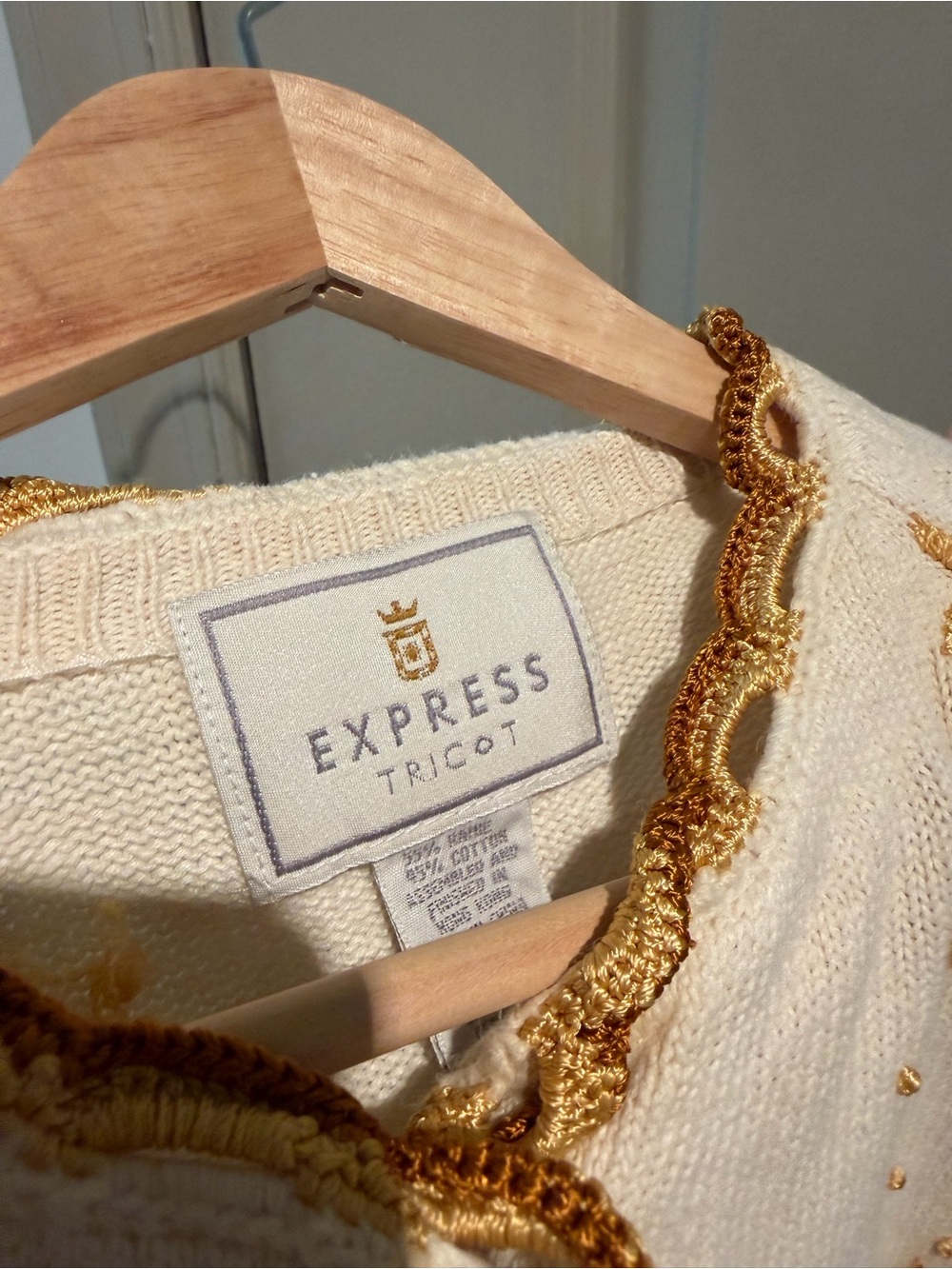 Vintage Express Tricot Embroidered Sweater Size Small - Picture 3 of 3